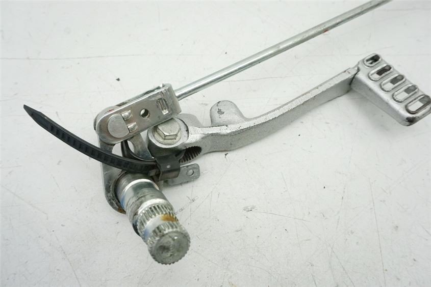 HONDA XBR 500 PC15 PEDAL DE FRENO TRASERO PALANCA FRENO TRASERO VARILLA DE FRENO