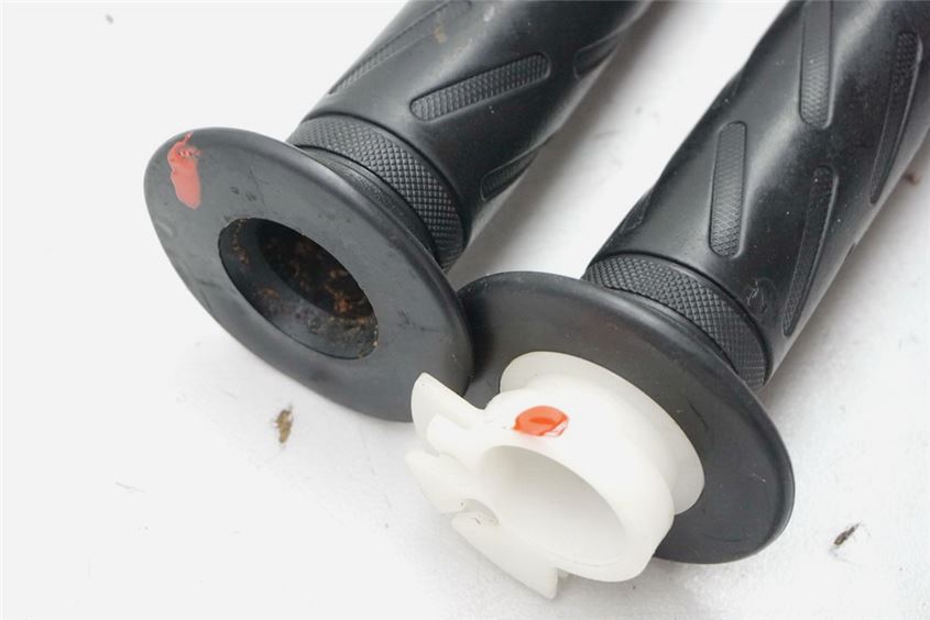 SUZUKI RF 600 GN76B ACELERADOR PUÑO GOMAS DE PUÑO