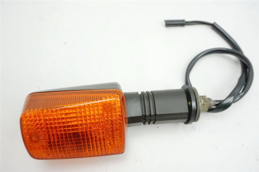 SUZUKI RF 600 GN76B INTERMITENTE TRASERO IZQUIERDO