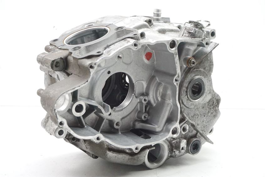 YAMAHA SR 125 10F ENGINE CASING ENGINE BLOCK MOTOR CRANKCASE
