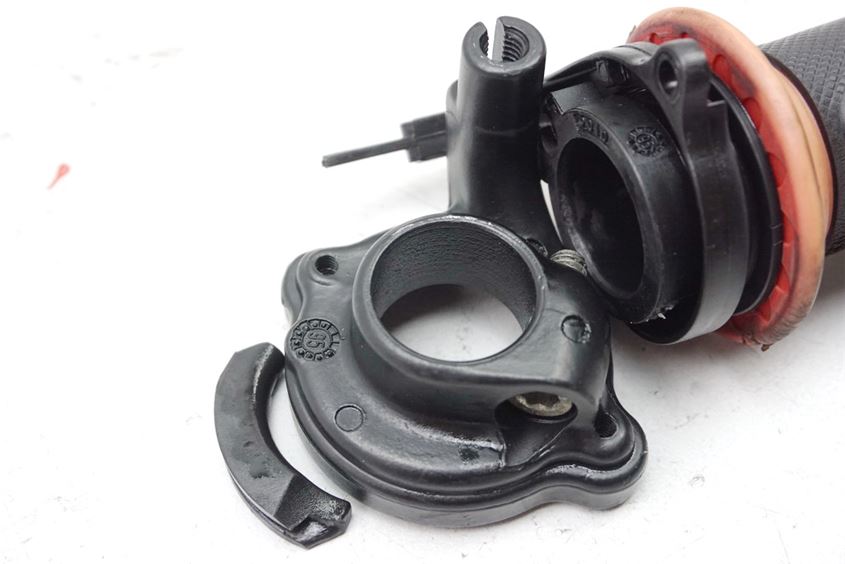 PIAGGIO SFERA 50 C01 ACELERADOR PUÑO GOMA DEL PUÑO