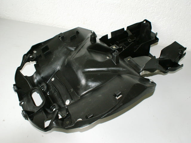 HONDA VFR 800 RC46 CVTEC HECKINNENVERKLEIDUNG KOTFLÜGEL