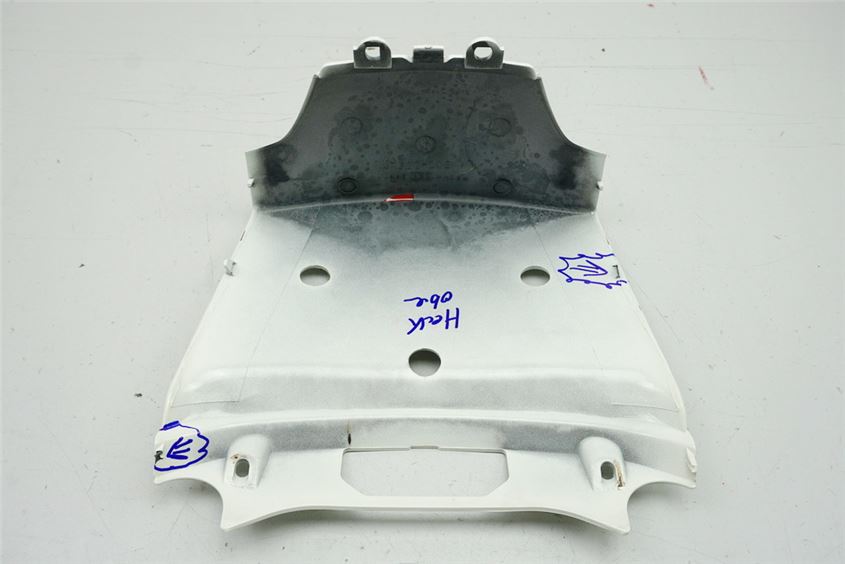 SUZUKI AN 650 ABS WVBU BURGMAN EXECUT CUBIERTA TRASERA CENTRAL SUPERIOR