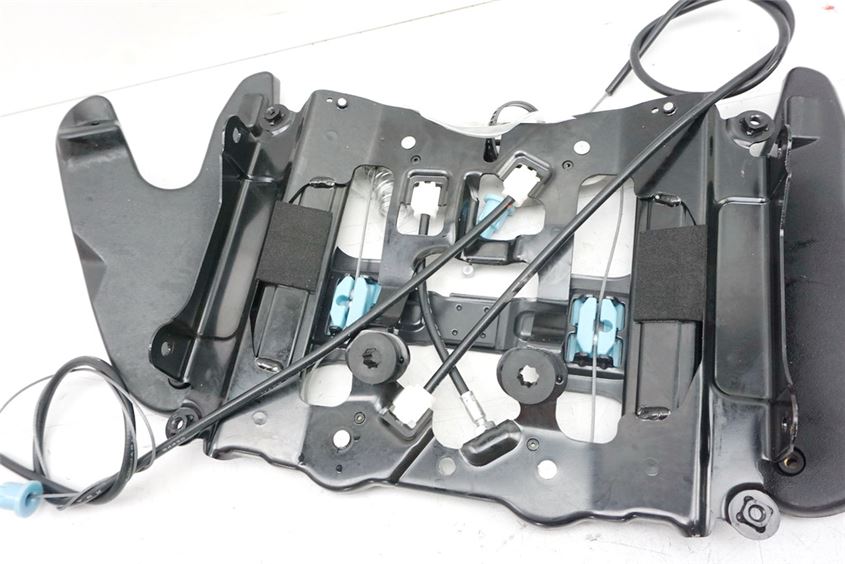 SUZUKI AN 650 ABS WVBU BURGMAN EXECUT WINDSHIELD BRACKET MECHANISM ADJUSTER