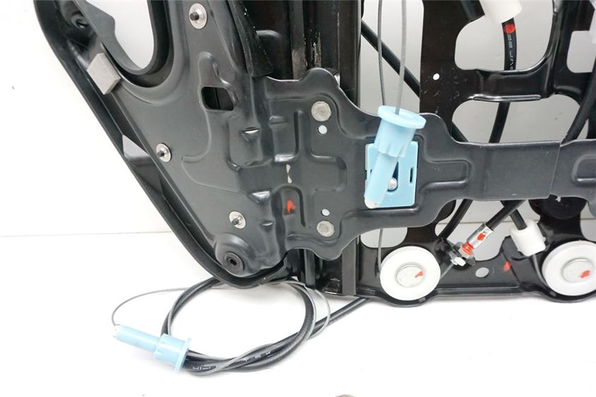 SUZUKI AN 650 ABS WVBU BURGMAN EXECUT WINDSHIELD BRACKET MECHANISM ADJUSTER