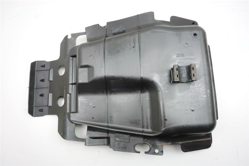 SUZUKI AN 650 ABS WVBU BURGMAN EXECUT FAIRING TANK BOTTOM COVER
