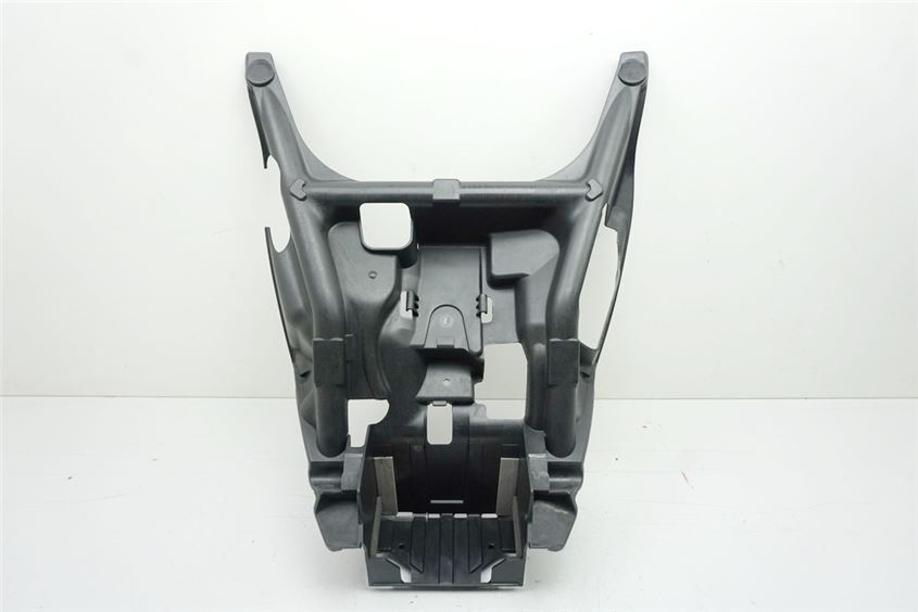 SUZUKI AN 650 ABS WVBU BURGMAN EXECUT CAJA DE BATERÍA GUARDABARROS PASO DE RUEDA