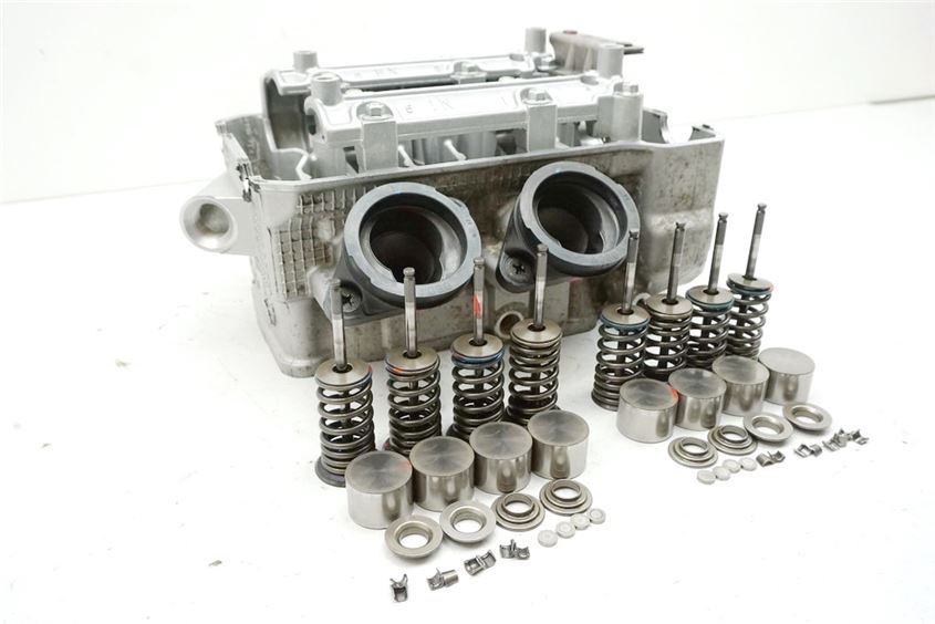 SUZUKI AN 650 ABS WVBU BURGMAN EXECUT CULATA VÁLVULAS