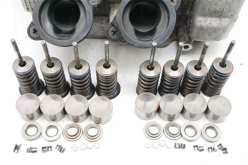 SUZUKI AN 650 ABS WVBU BURGMAN EXECUT CULATA VÁLVULAS