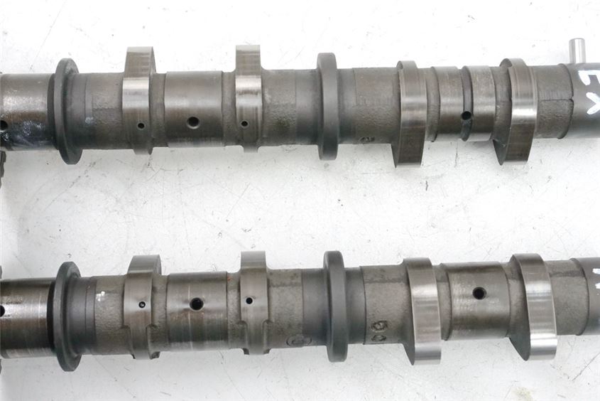 SUZUKI AN 650 ABS WVBU BURGMAN EXEC INTAKE & EXHAUST CAMSHAFT