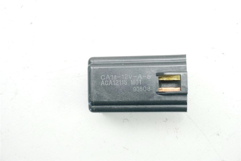 SUZUKI AN 650 ABS WVBU BURGMAN EXECUTIVE RELAY CA18-12V
