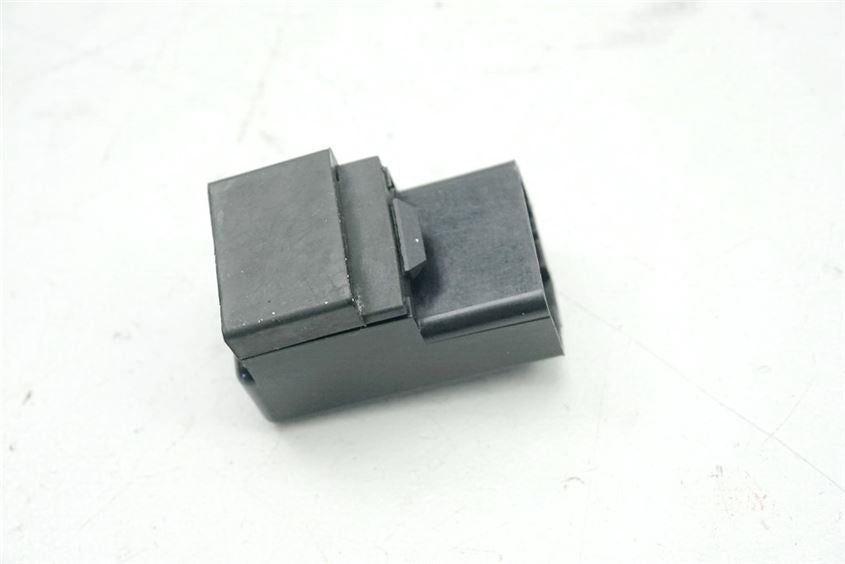 SUZUKI AN 650 ABS WVBU BURGMAN EXECUTIVE RELAY CA18-12V