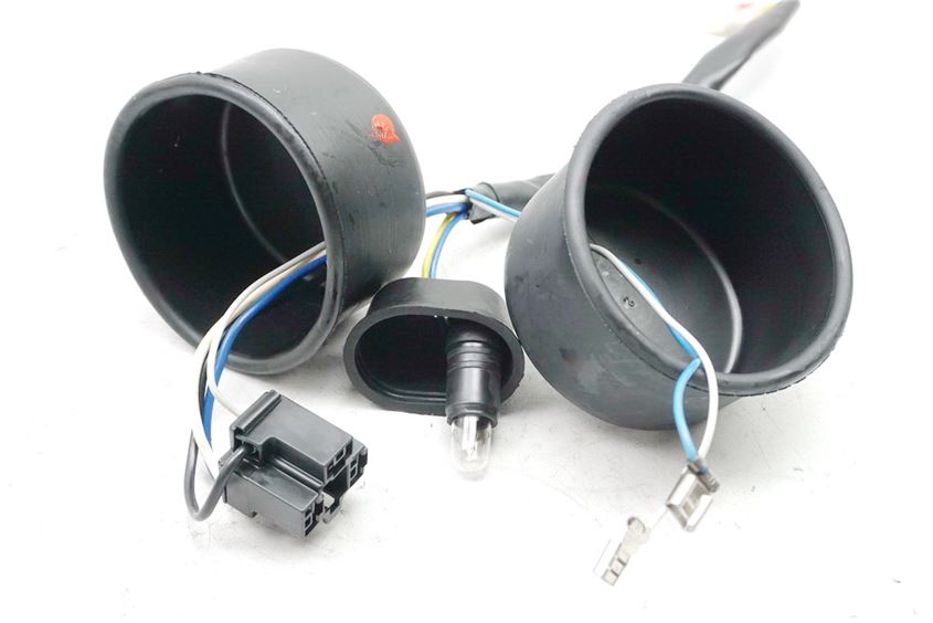 APRILIA PEGASO 650 ML CABLEADO FARO CABLES TAPA DE GOMA