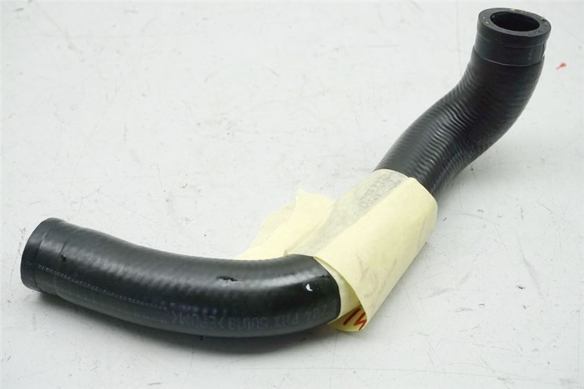 APRILIA PEGASO 650 ML MANGUERA RADIADOR BOMBA DE AGUA -> CILINDRO