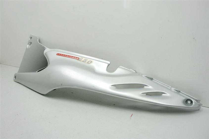 APRILIA PEGASO 650 ML CARENADO TRASERO IZQUIERDO TAPA CUBIERTA LATERAL