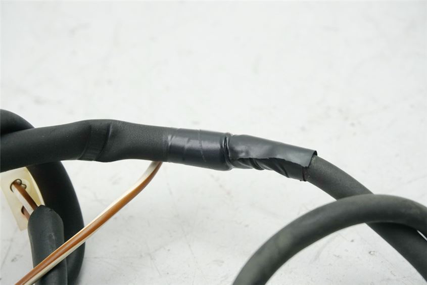 APRILIA PEGASO 650 ML MAZO DE CABLES INTERRUPTOR DE PRESIÓN DE ACEITE CABLE