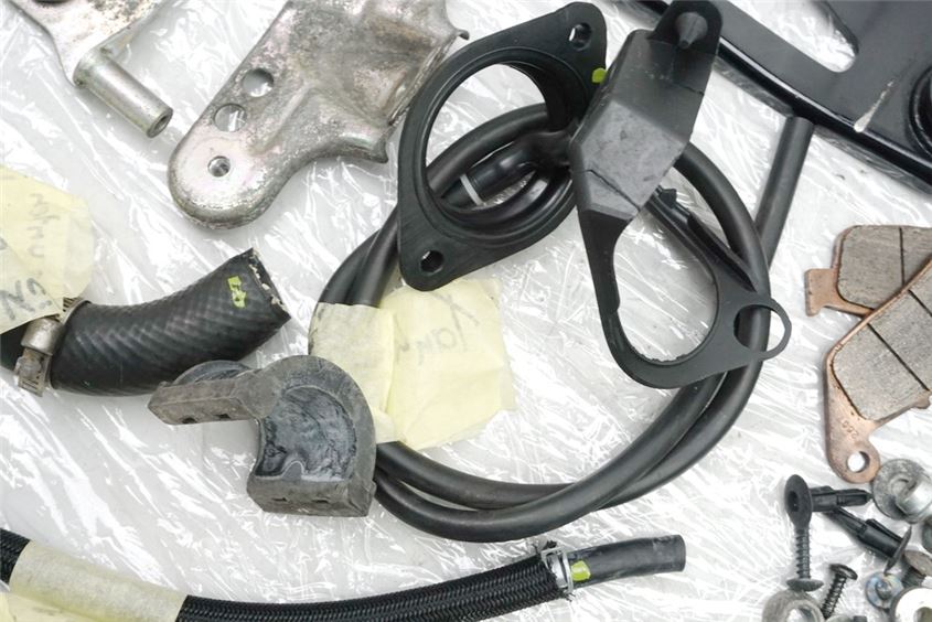 SUZUKI AN 650 ABS WVBU BURGMAN SCHRAUBEN & KLEINTEILE