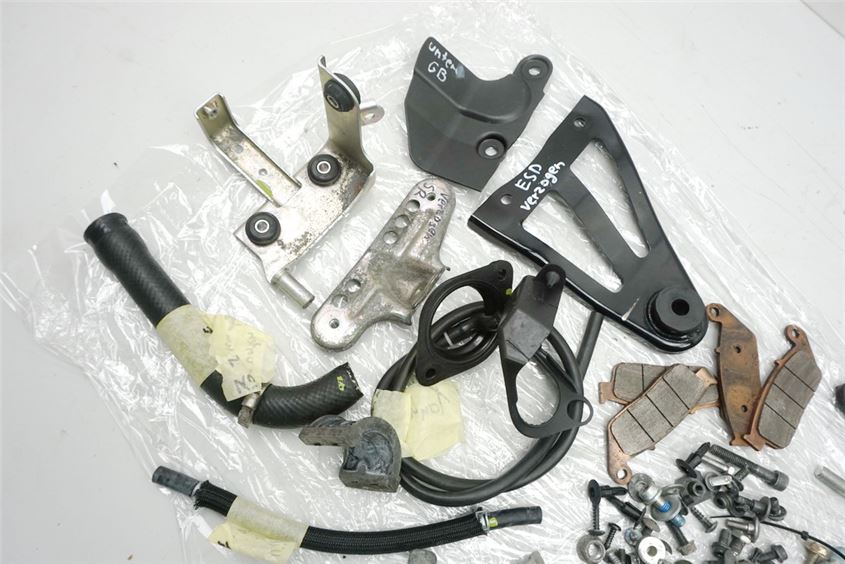 SUZUKI AN 650 ABS WVBU BURGMAN SCHRAUBEN & KLEINTEILE