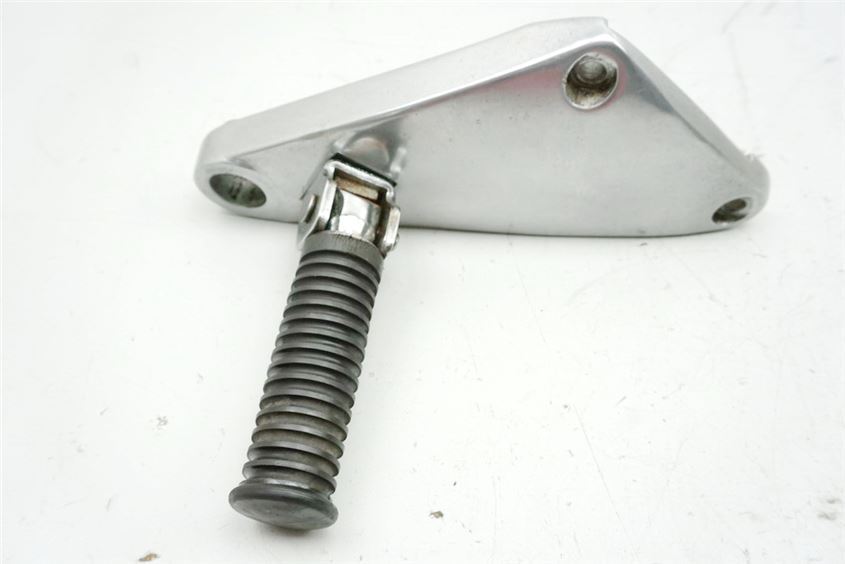 KAWASAKI EN 500 EN 500 A FOOTREST BRACKET PILLION RIGHT FOOTREST HOLDER