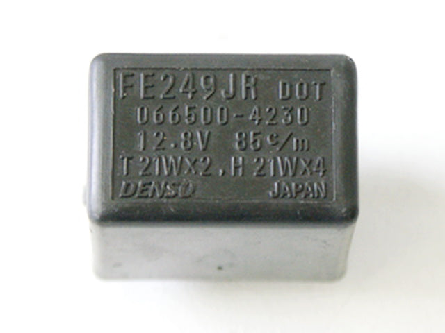 SUZUKI GSX-R 600 WVBG FLASHER RELAY CONTROL RELAY