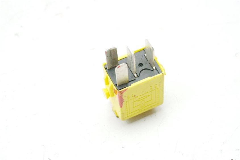 BMW K 1200 LT A K2LT RELAY TYCO - YELLOW