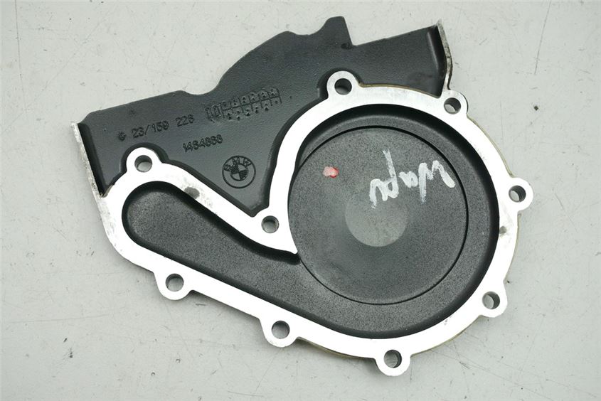 BMW K 1200 LT A K2LT ENGINE COVER WATER PUMP COVER OIL PUMP ENGINE