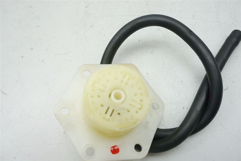BMW K 1200 LT A K2LT TANK BREATHER VENT TANK