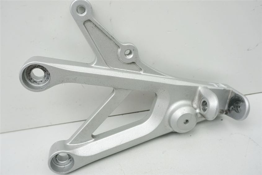 HONDA CBR 600 PC35 REPOSAPIÉS IZQUIERDO PILOTO 99-06