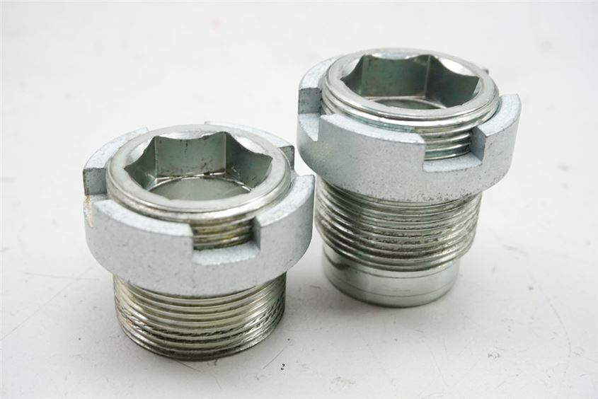 HONDA CBR 600 PC35 CENTERING SCREWS SWINGARM SCREWS SPACERS FRAME