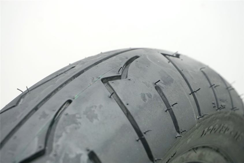 Keine Angaben REIFEN MICHELIN PILOT ACTIV 120/80 16 60V REIFEN