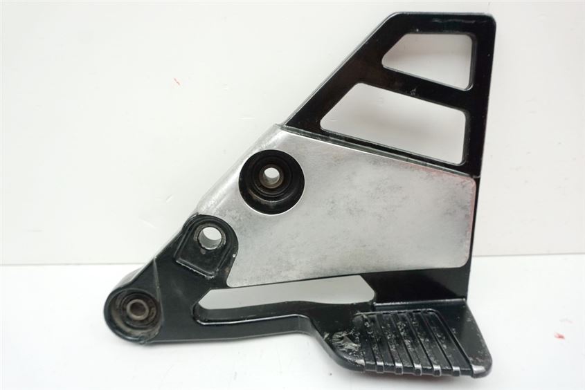 YAMAHA FZ 750 2KK SOPORTE ESTRIBERA CONDUCTOR IZQUIERDO ESTRIBERA FIJACIÓN