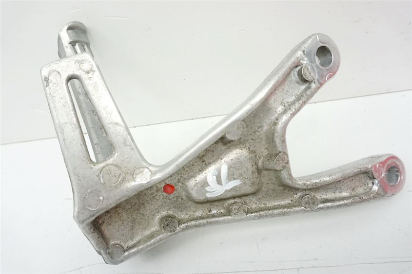YAMAHA FZ 750 2KK FUßRASTENANLAGE SOZIUS LINKS HALTER FUßRASTE