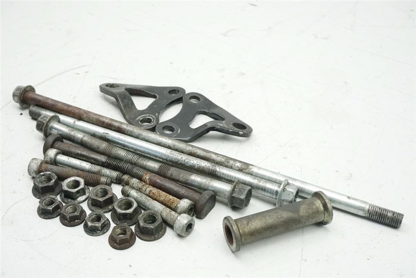 Soporte de motor Yamaha FZ 750 2KK, eje, tornillos de fijación del motor