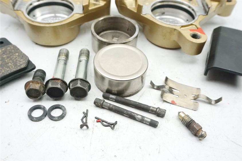 YAMAHA FZ 750 2KK BREMSSATTEL LINKS BRAKE CALIPER