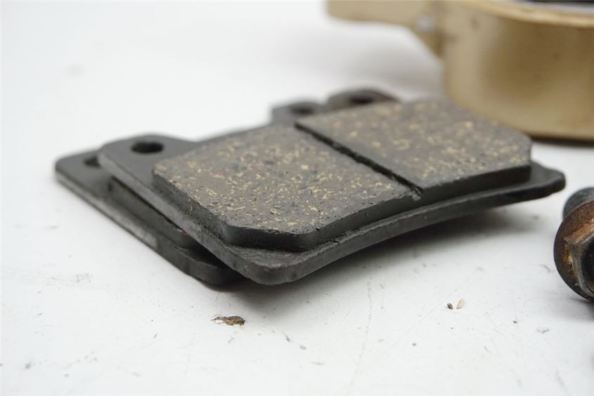 YAMAHA FZ 750 2KK BREMSSATTEL LINKS BRAKE CALIPER