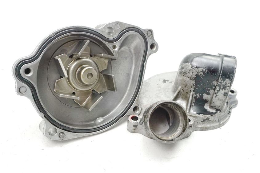 YAMAHA FZ 750 2KK WASSERPUMPE WATER PUMP