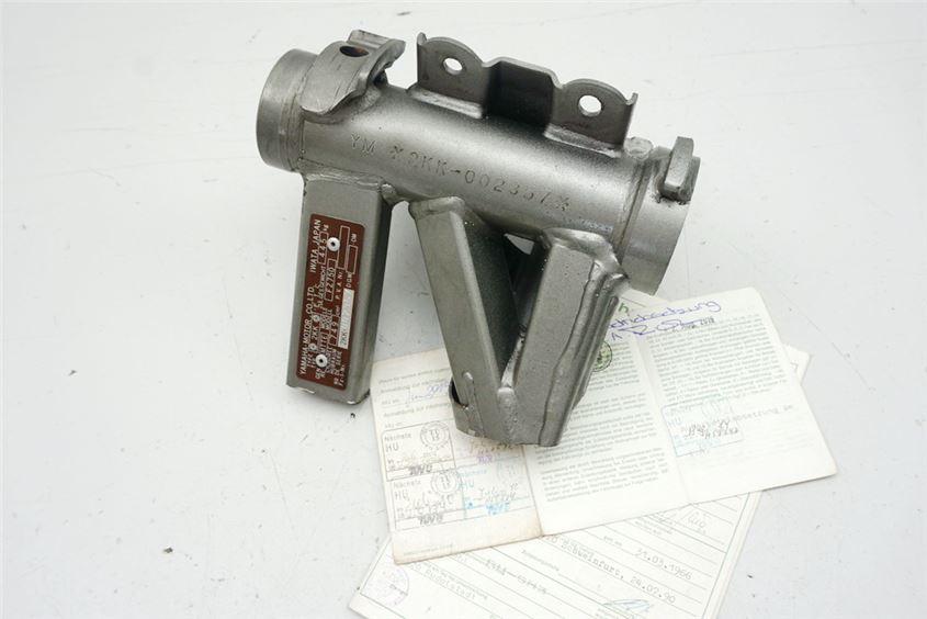YAMAHA FZ 750 2KK FRAME & TITLE FRAME HEADSTOCK
