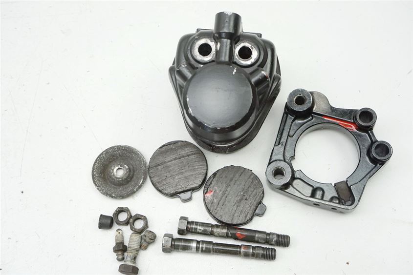 KAWASAKI Z 1000 ST KZT00E Bremssattel links Bremszange Bremskolben