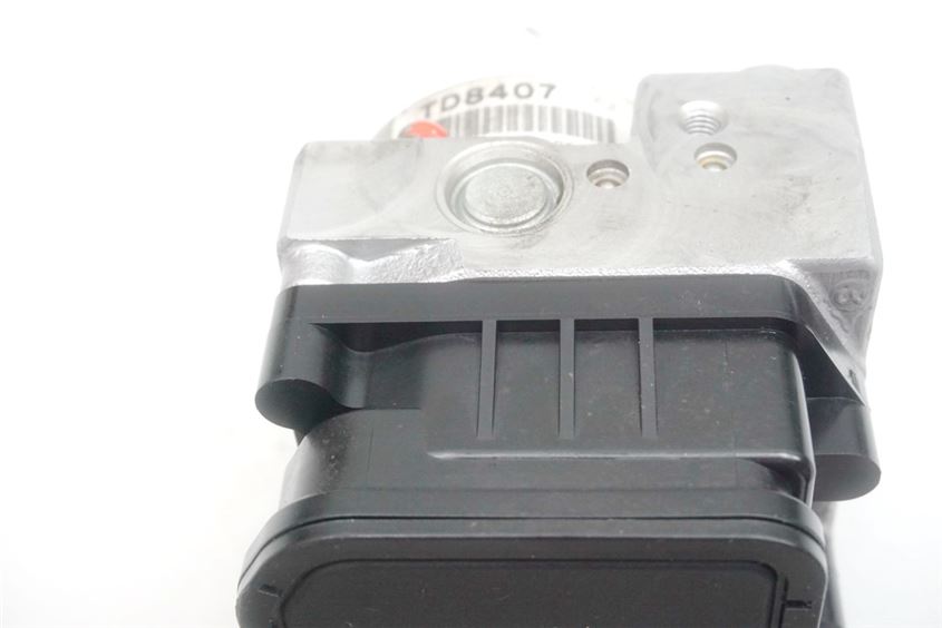 HONDA NC 700 S SA RC61 ABS PUMPE STEUERTEIL DRUCKMODULATOR
