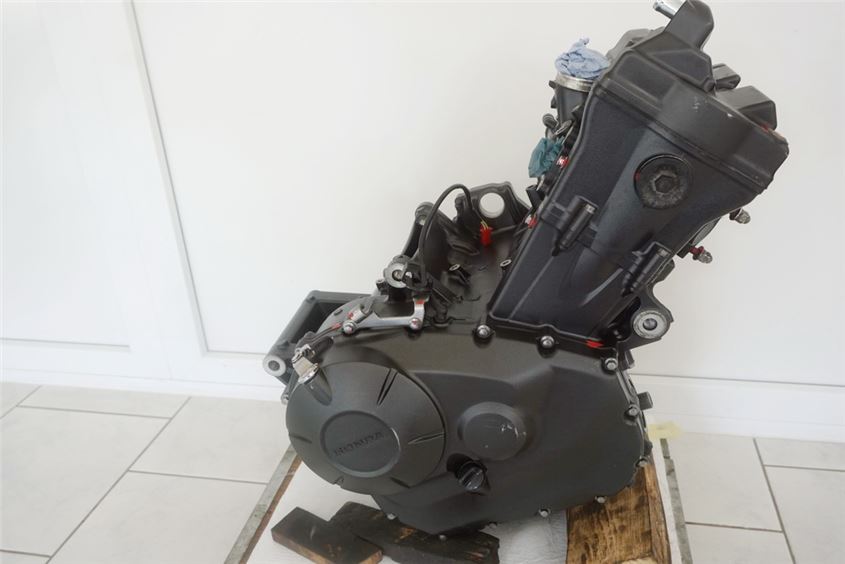 HONDA NC 700 S SA RC61 MOTOR ENGINE KURBELWELLE ZYLINDERKOPF - 33119 KM
