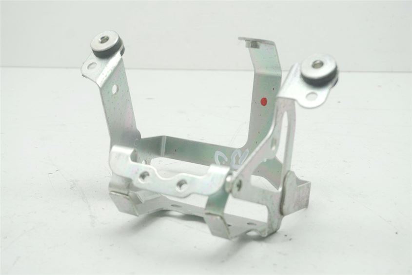 HONDA NC 700 S SA RC61 HALTERUNG ABS PUMPE TRÄGER DRUCKMODULATOR