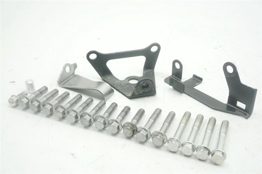HONDA NC 700 S SA RC61 SCREWS ALTERNATOR COVER STATOR ENGINE COVER SCREWS