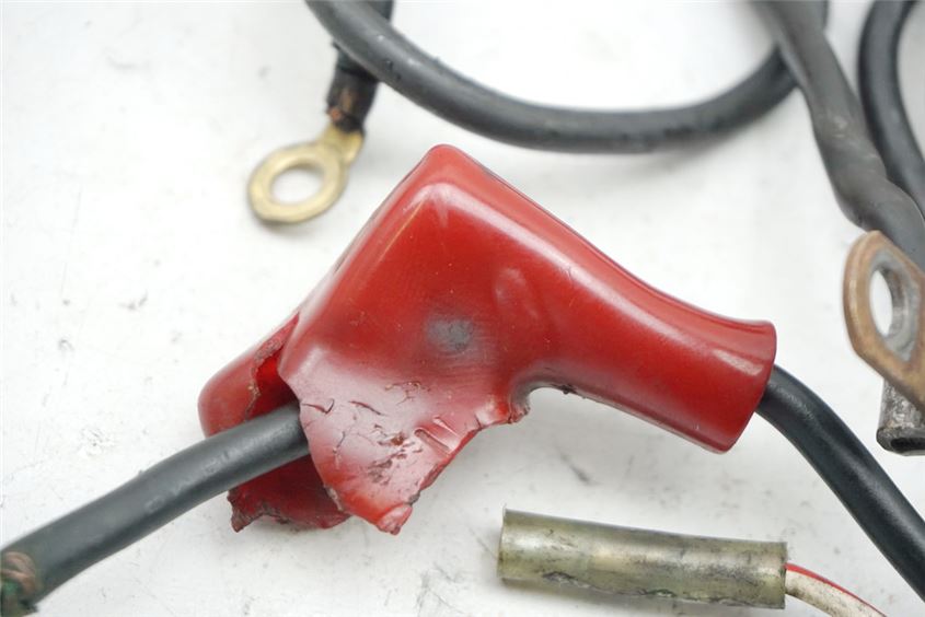 KAWASAKI GPZ 600 R NINJA ZX600A STARTER CABLE GROUND CABLE POSITIVE CABLE