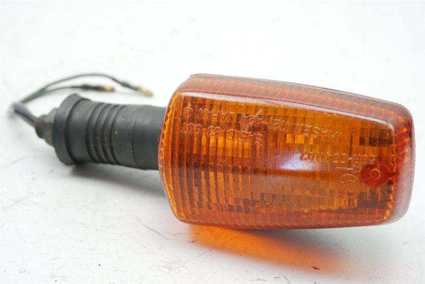 YAMAHA FZ 750 2KK TURN SIGNAL RIGHT FRONT