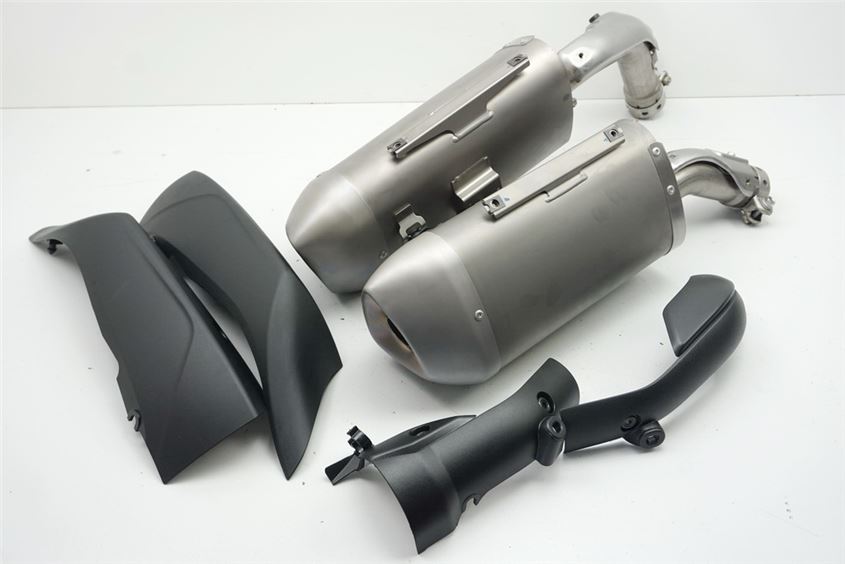 YAMAHA YZF R1 RN22 RN221 AUSPUFF SCHALLDÄMPFER EXHAUST COVER - PAAR (NEU)