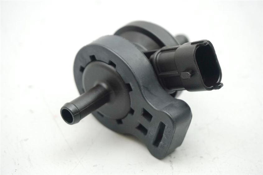 DUCATI SUPERSPORT 939 EVAP EMISSION SYSTEM VENTIL ENTLÜFTUNG BOSCH