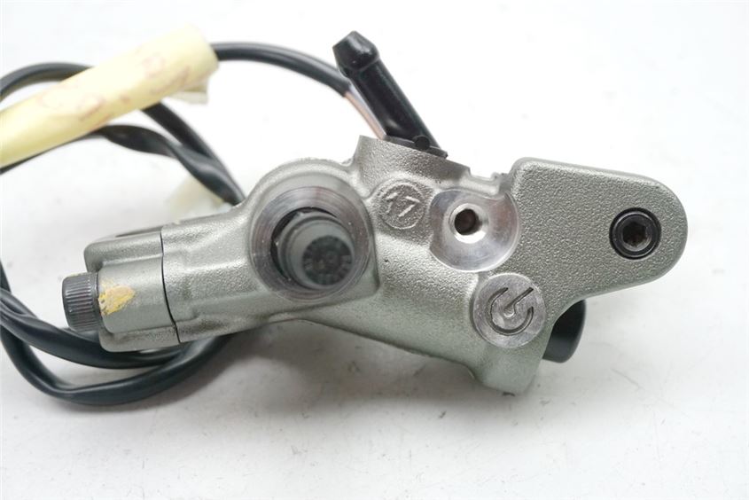DUCATI SUPERSPORT 939 BREMSZYLINDER VORN BREMSBO BREMSPUMPE BREMSLICHTSCHALTER