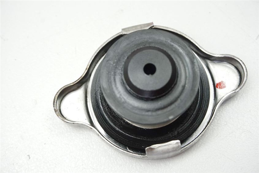 BMW K 1200 RS K12 RADIATOR CAP COVER
