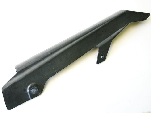 SUZUKI GS 500 E GM51B CHAIN GUARD SWINGARM
