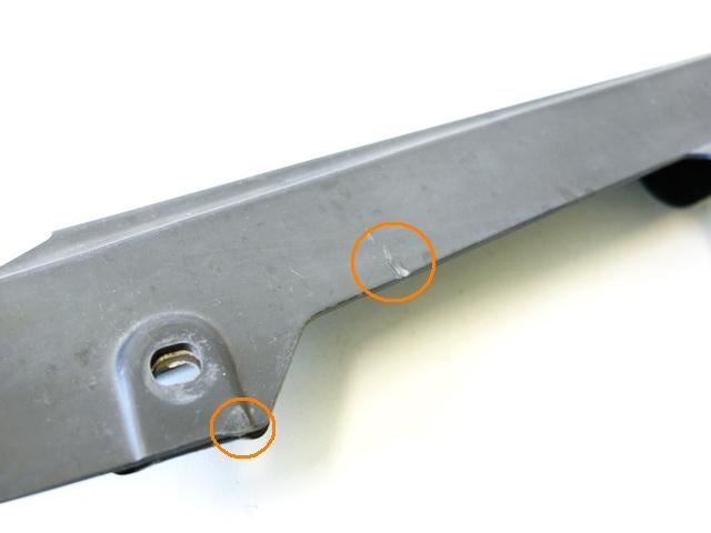 SUZUKI GS 500 E GM51B CHAIN GUARD SWINGARM